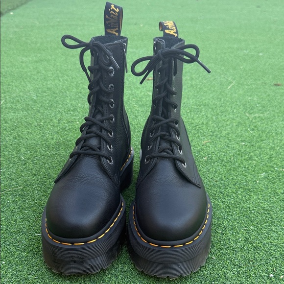 Dr. Martens Black Platform Combat Boots Jadon III size 8/9 EU size 41 - Picture 2 of 7